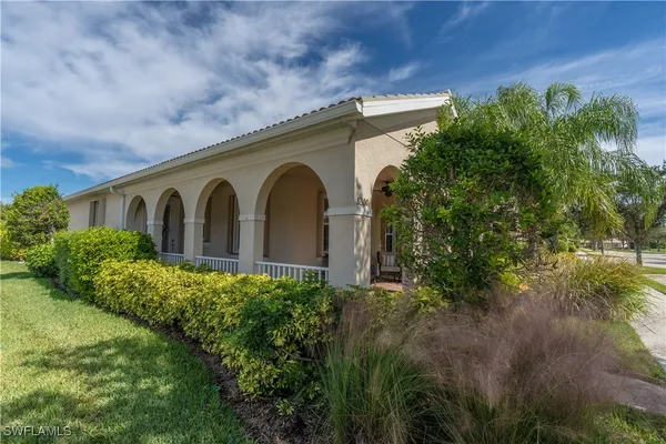 Property Slideshow image 2 of 50 | 8300 josefa way, Naples, FL, 34114