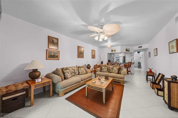 Property Slideshow image 3 of 26 | 871 tanbark dr 101, Naples, FL, 34108