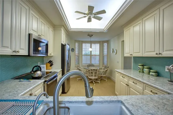 Property Slideshow image 3 of 36 | 10440 wine palm rd 5611, Fort Myers, FL, 33966