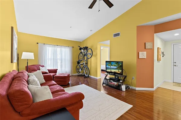 Property Slideshow image 2 of 36 | 5095 fairways cir i304, Vero Beach, FL, 32967