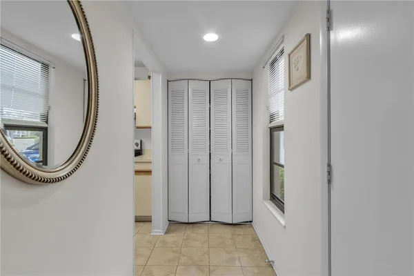 Property Slideshow image 3 of 36 | 12 plantation dr 106, Vero Beach, FL, 32966