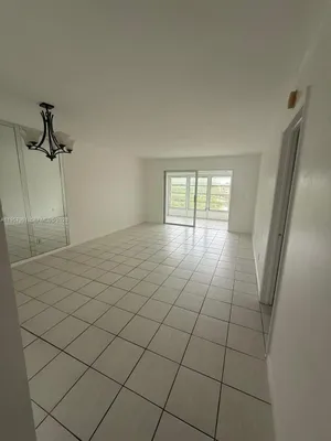 Property Slideshow image 3 of 29 | 5800 nw 64th ave 306, Tamarac, FL, 33319