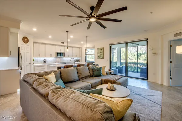 Property Slideshow image 3 of 50 | 11876 arboretum run dr unit 101, Fort Myers, FL, 33913
