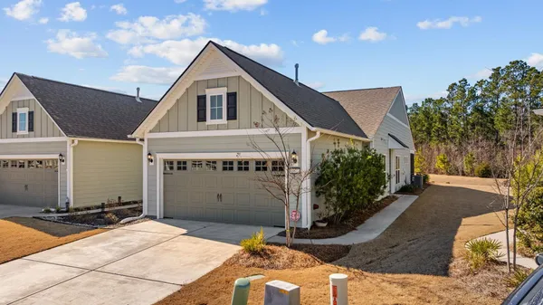 Property Slideshow image 2 of 40 | 5977 tramonto st, Myrtle Beach, SC, 29577
