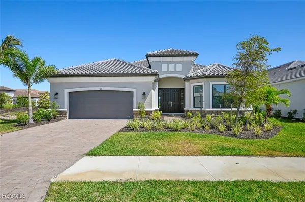 Property Slideshow image 3 of 44 | 11902 raggio dr, Fort Myers, FL, 33913