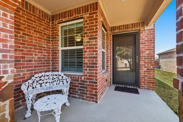 Property Slideshow image 2 of 38 | 149 montague ln, Frisco, TX, 75036