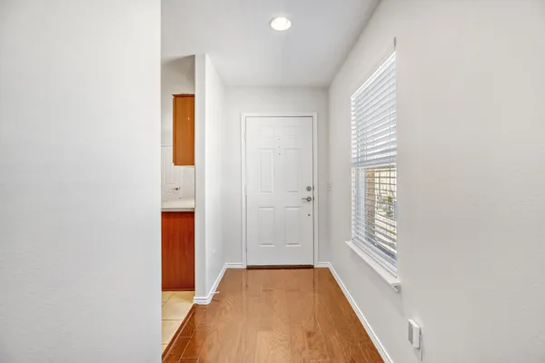 Property Slideshow image 2 of 26 | 2462 honeybee ln, Frisco, TX, 75036