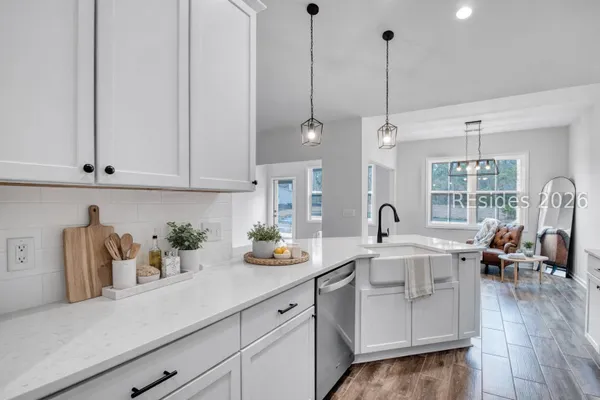 Property Slideshow image 2 of 17 | 251 monument st, Ridgeland, SC, 29936
