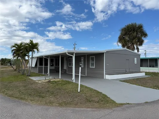 Property Slideshow image 2 of 35 | 14703 tea party ln, North Fort Myers, FL, 33917