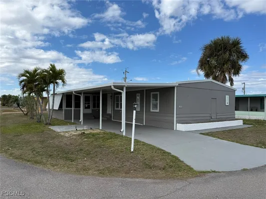 Property Slideshow image 3 of 35 | 14703 tea party ln, North Fort Myers, FL, 33917