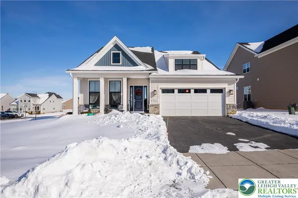 Property Slideshow image 3 of 40 | 7022 oak ln, East Allen Twp, PA, 18014