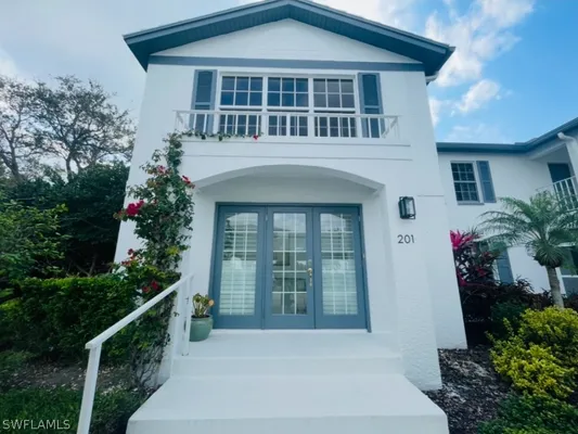 Property Slideshow image 2 of 23 | 841 tanbark dr 201, Naples, FL, 34108