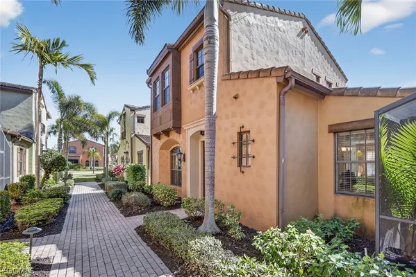 Property Slideshow image 2 of 41 | 11860 liana st 8903, Fort Myers, FL, 33912