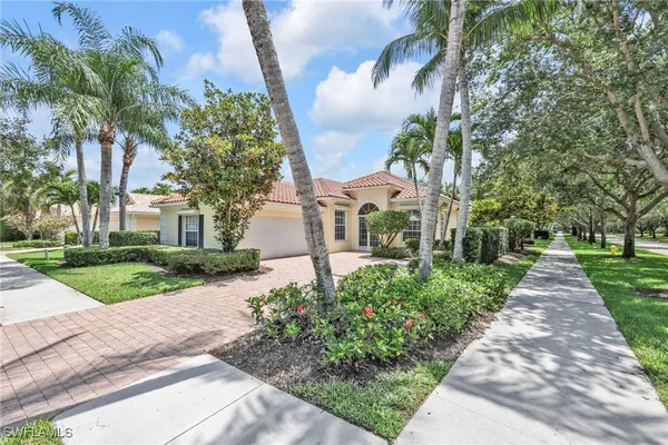 Property Slideshow image 2 of 50 | 3000 ellice way, Naples, FL, 34119