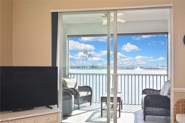Property Slideshow image 2 of 50 | 10361 butterfly palm dr 723, Fort Myers, FL, 33966