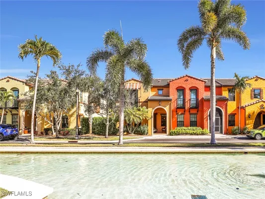 Property Slideshow image 2 of 50 | 9071 albion ln 5701, Naples, FL, 34113