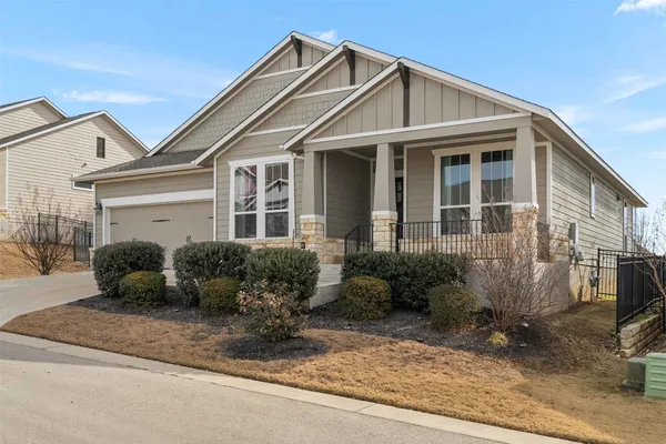 Property Slideshow image 2 of 36 | 104 corbin ave, Georgetown, TX, 78628