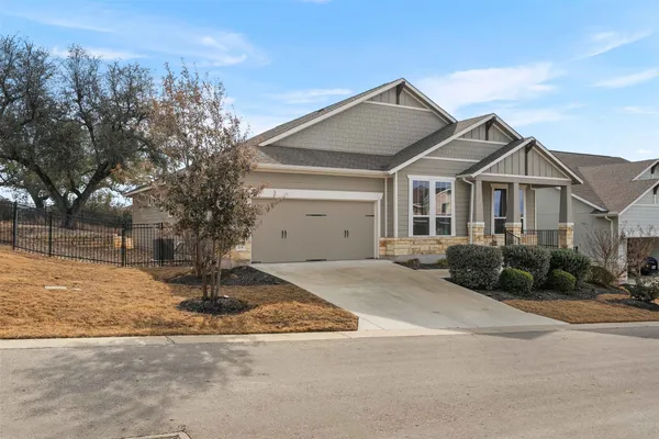 Property Slideshow image 3 of 36 | 104 corbin ave, Georgetown, TX, 78628