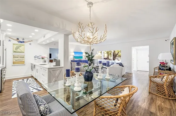 Property Slideshow image 3 of 24 | 5801 glencove dr 502, Naples, FL, 34108