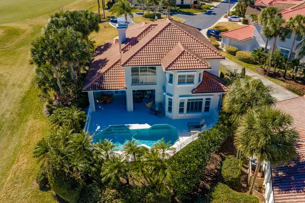 Property Slideshow image 3 of 36 | 1220 coventry ln, Vero Beach, FL, 32967