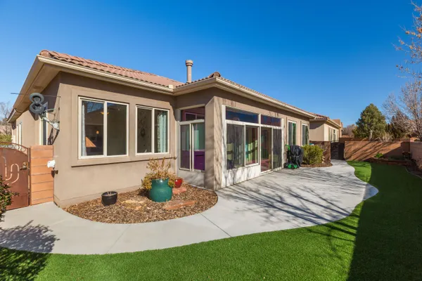 Property Slideshow image 2 of 39 | 936 evening primrose, Bernalillo, NM, 87004