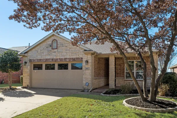 Property Slideshow image 3 of 34 | 987 burnswick isles way, Frisco, TX, 75036