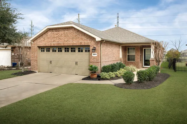 Property Slideshow image 3 of 49 | 2811 cone flower dr, Richmond, TX, 77469