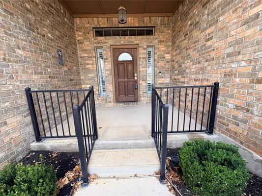 Property Slideshow image 2 of 33 | 4802 hidden springs trl, Georgetown, TX, 78633