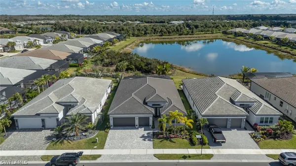 Property Slideshow image 2 of 49 | 12128 eucalyptus way, Naples, FL, 34120