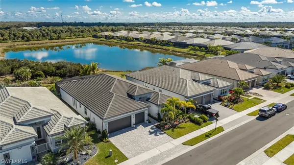 Property Slideshow image 3 of 49 | 12128 eucalyptus way, Naples, FL, 34120