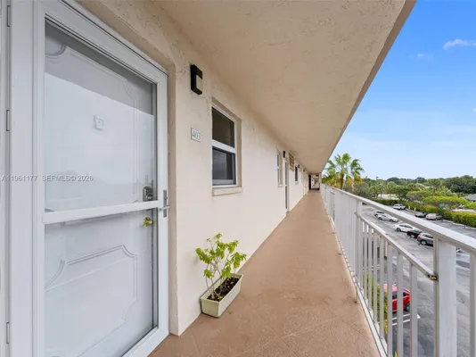 Property Slideshow image 2 of 47 | 2601 ne 3rd ct 4030, Boynton Beach, FL, 33435
