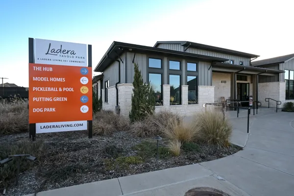 Property Slideshow image 2 of 32 | 7601 murcia dr, Fort Worth, TX, 76123