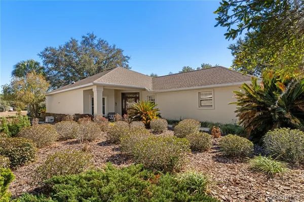 Property Slideshow image 2 of 52 | 1835 n litchfield pt, Crystal River, FL, 34429