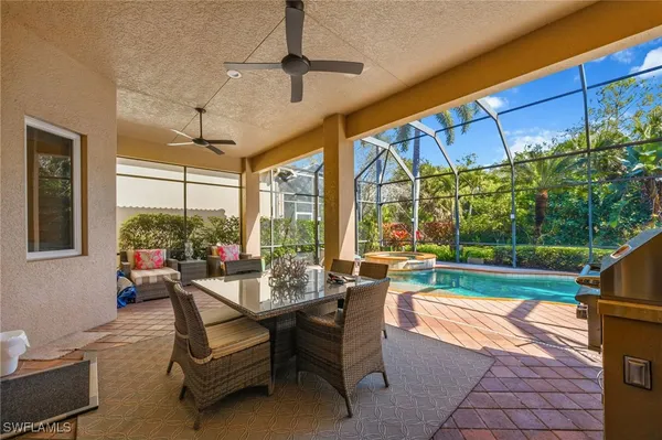 Property Slideshow image 3 of 25 | 5596 hammock isles dr, Naples, FL, 34119