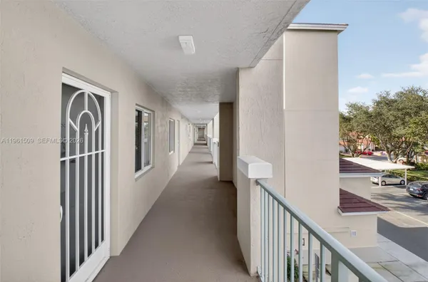 Property Slideshow image 3 of 82 | 12540 majesty cir 303, Boynton Beach, FL, 33437