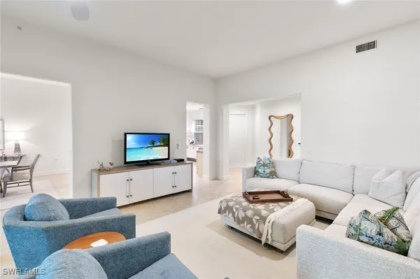 Property Slideshow image 3 of 36 | 3053 aviamar cir 8-102, Naples, FL, 34114