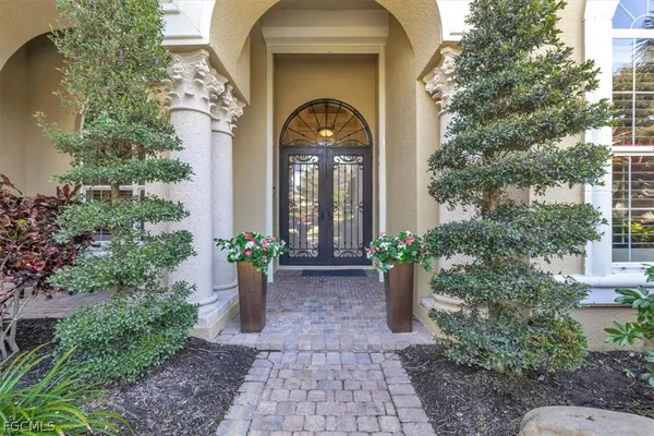 Property Slideshow image 3 of 50 | 12650 oak bend dr, Fort Myers, FL, 33905