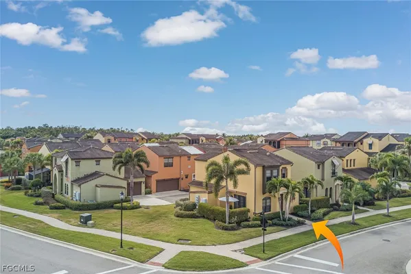 Property Slideshow image 2 of 39 | 11840 liana st 9103, Fort Myers, FL, 33912