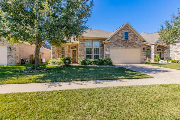 Property Slideshow image 2 of 40 | 9219 caddo springs ct, Cypress, TX, 77433