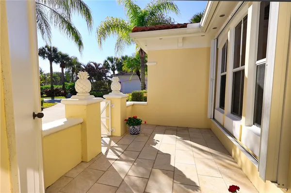 Property Slideshow image 3 of 36 | 5305 w harbor village dr, Vero Beach, FL, 32967