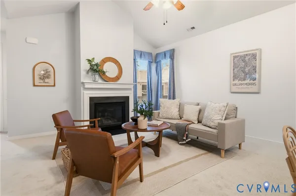 Property Slideshow image 3 of 35 | 5722 magnolia shore ln, Chester, VA, 23831