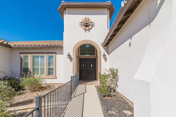 Property Slideshow image 3 of 38 | 216 skipping cedar st, San Marcos, TX, 78666