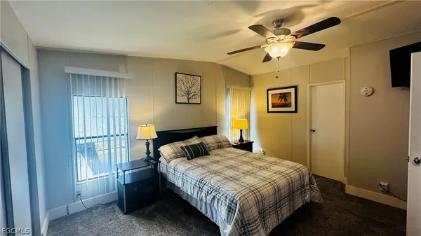 Property Slideshow image 2 of 11 | 173 belle isle cir, Naples, FL, 34112