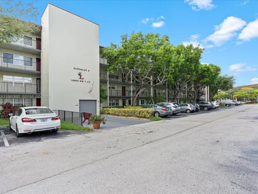 Property Slideshow image 2 of 18 | 13250 sw 7th ct 317l, Pembroke Pines, FL, 33027