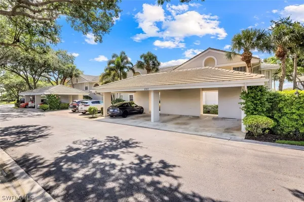 Property Slideshow image 3 of 27 | 6260 bellerive ave 402, Naples, FL, 34119