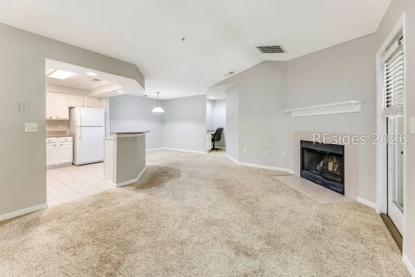 Property Slideshow image 3 of 32 | 380 marshland rd b21, Hilton Head Island, SC, 29926