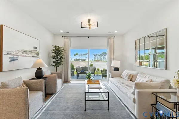 Property Slideshow image 3 of 19 | 6718 oasis breeze ln, Midlothian, VA, 23112