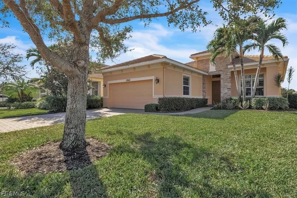 Property Slideshow image 3 of 50 | 12645 fairway cove ct, Fort Myers, FL, 33905