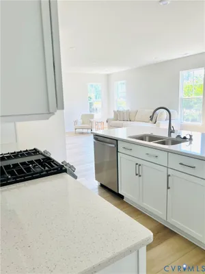 Property Slideshow image 3 of 14 | 6973 welara run # 633-6, Moseley, VA, 23120