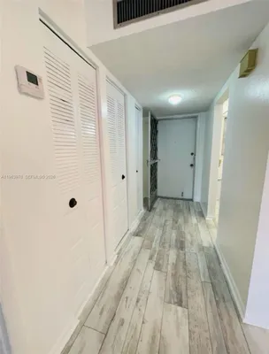 Property Slideshow image 3 of 9 | 410 se 2nd st 210, Hallandale Beach, FL, 33009